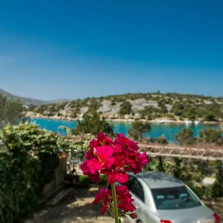 Lägenhet Izvorka Grebaštica